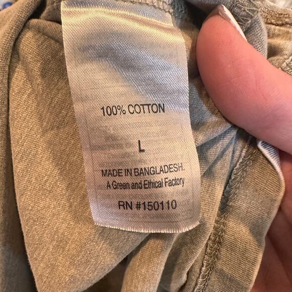 Peloton Circle Muscle Tank Olive Side Slit Size Large - Picture 10 of 10